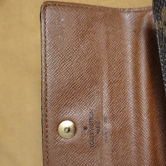 Louis Vuitton Medium Monogram wallet with card case (1) - Picture 6 of 17